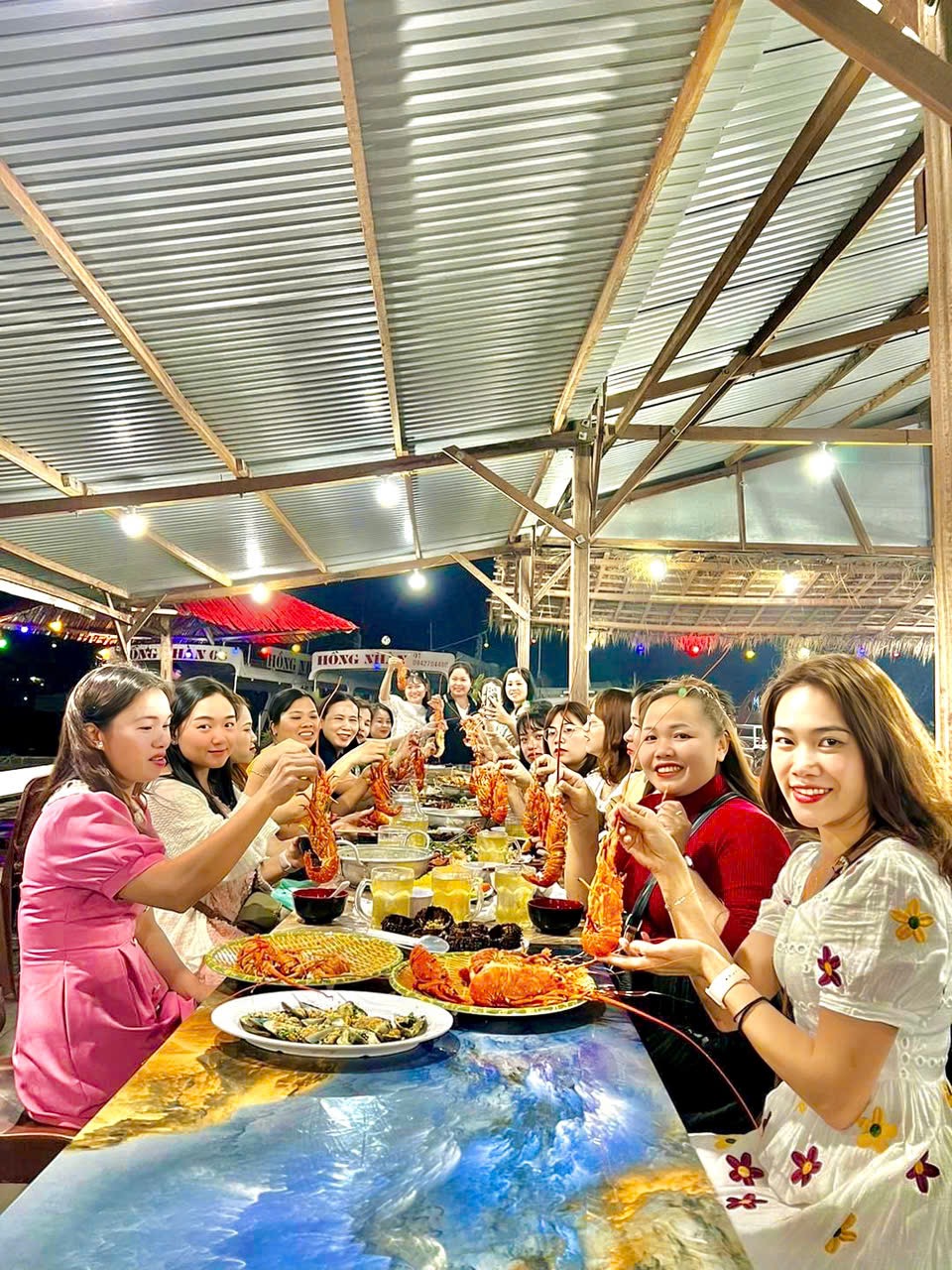Binh Hung Binh Tien Hong Nhan 25