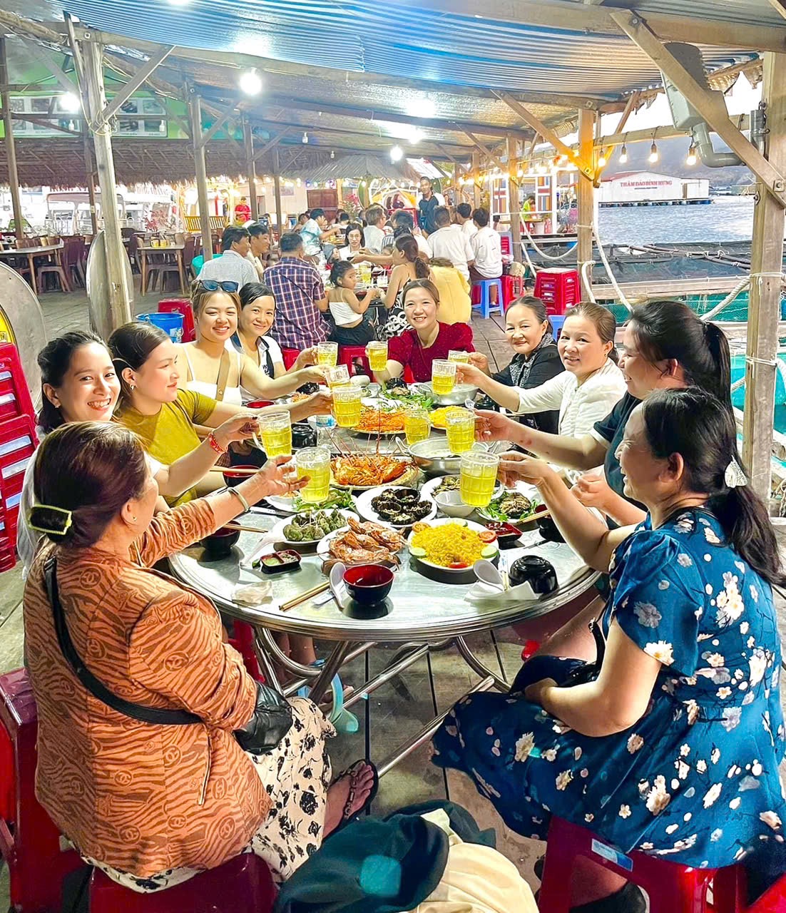 Binh Hung Binh Tien Hong Nhan 35